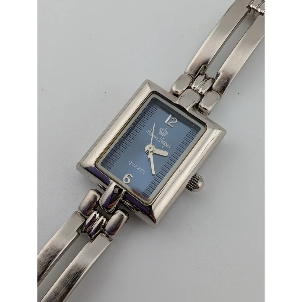 Premier Designs‎ Watch Women 19mm Case Blue Dial 7.5